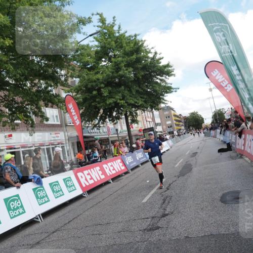 15.09.2024 - PSD Bank Halbmarathon Miley Keyser http://msf.ph/oto/7069604 15.09.2024 12:22:09 Ziel 1654, 2321, 2457, 2689, 2769, 3025, 3230 meine-sportfotos.de