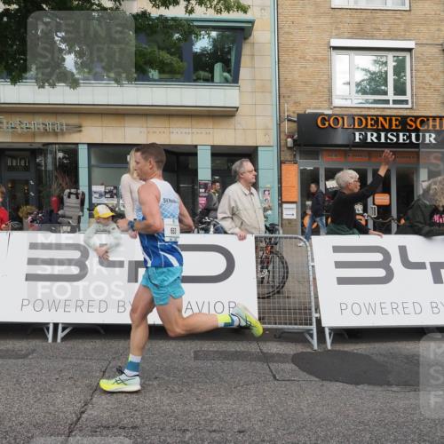 15.09.2024 - PSD Bank Halbmarathon Miley Keyser http://msf.ph/oto/7069610 15.09.2024 11:22:00 Ziel 415, 419, 422, 643, 653, 654, 876, 1010 meine-sportfotos.de