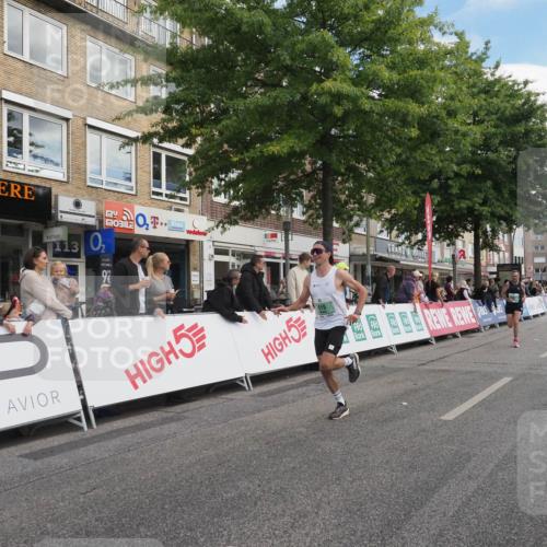 15.09.2024 - PSD Bank Halbmarathon Miley Keyser http://msf.ph/oto/7069630 15.09.2024 11:22:02 Ziel 415, 419, 422, 643, 653, 654, 876, 1010 meine-sportfotos.de