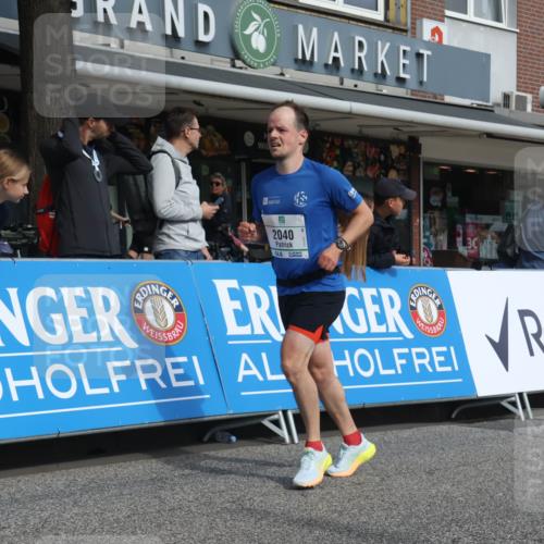 15.09.2024 - PSD Bank Halbmarathon Michael Strokosch http://msf.ph/oto/7069640 15.09.2024 12:07:51 Ziel 1633, 1646, 1832, 1953, 1986, 2040, 2521, 2963, 2996, 3039, 3257 meine-sportfotos.de