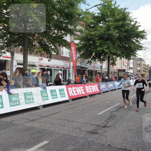 15.09.2024 - PSD Bank Halbmarathon Miley Keyser http://msf.ph/oto/7069678 15.09.2024 12:22:27 Ziel 836, 2862, 3299, 3304 meine-sportfotos.de