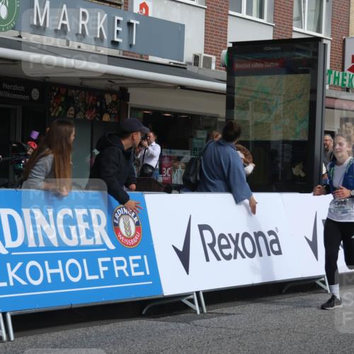 15.09.2024 - PSD Bank Halbmarathon Michael Strokosch http://msf.ph/oto/7069694 15.09.2024 12:07:55 Ziel 1159, 1633, 1646, 1832, 2040, 2521, 2781, 2996, 3145, 3257 meine-sportfotos.de