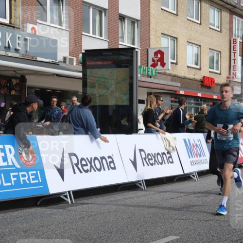 15.09.2024 - PSD Bank Halbmarathon Michael Strokosch http://msf.ph/oto/7069719 15.09.2024 12:07:57 Ziel 1159, 1633, 1646, 1832, 2040, 2521, 2781, 2996, 3145, 3257 meine-sportfotos.de