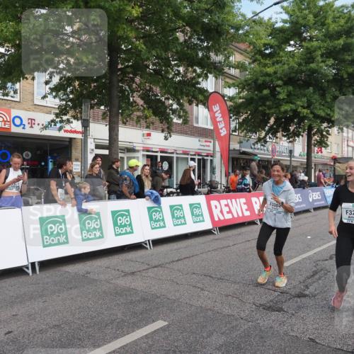 15.09.2024 - PSD Bank Halbmarathon Miley Keyser http://msf.ph/oto/7069721 15.09.2024 12:22:28 Ziel 836, 2862, 3018, 3299, 3304 meine-sportfotos.de