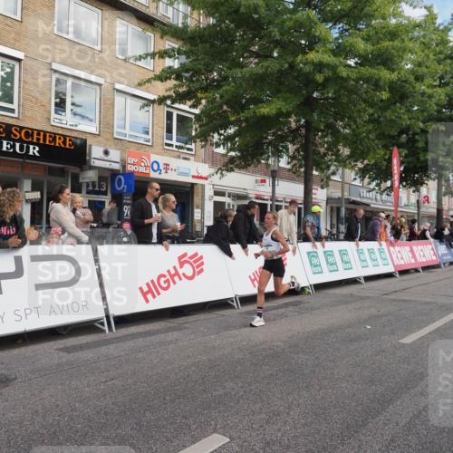 15.09.2024 - PSD Bank Halbmarathon Miley Keyser http://msf.ph/oto/7069730 15.09.2024 11:22:06 Ziel 415, 419, 422, 631, 653, 654, 876, 877 meine-sportfotos.de