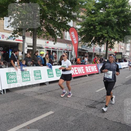 15.09.2024 - PSD Bank Halbmarathon Miley Keyser http://msf.ph/oto/7069750 15.09.2024 12:22:32 Ziel 836, 2862, 3018, 3036, 3127, 3282, 3299, 3304 meine-sportfotos.de