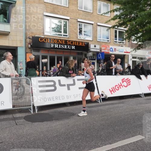 15.09.2024 - PSD Bank Halbmarathon Miley Keyser http://msf.ph/oto/7069753 15.09.2024 11:22:07 Ziel 415, 419, 422, 423, 631, 654, 876, 877 meine-sportfotos.de