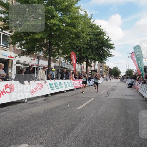 15.09.2024 - PSD Bank Halbmarathon Miley Keyser http://msf.ph/oto/7069766 15.09.2024 11:22:10 Ziel 415, 422, 423, 631, 654, 876, 877 meine-sportfotos.de