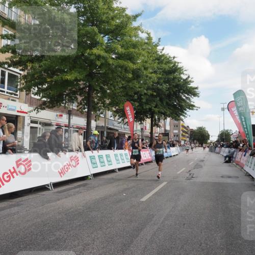 15.09.2024 - PSD Bank Halbmarathon Miley Keyser http://msf.ph/oto/7069770 15.09.2024 11:22:10 Ziel 415, 422, 423, 631, 654, 876, 877 meine-sportfotos.de