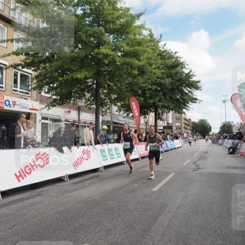 15.09.2024 - PSD Bank Halbmarathon Miley Keyser http://msf.ph/oto/7069784 15.09.2024 11:22:11 Ziel 415, 423, 631, 654, 876, 877 meine-sportfotos.de