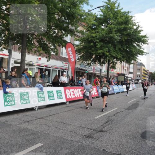 15.09.2024 - PSD Bank Halbmarathon Miley Keyser http://msf.ph/oto/7069787 15.09.2024 12:22:36 Ziel 836, 2238, 2862, 3018, 3036, 3127, 3199, 3282, 3299, 3304 meine-sportfotos.de