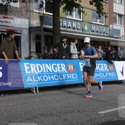 15.09.2024 - PSD Bank Halbmarathon Michael Strokosch http://msf.ph/oto/7069800 15.09.2024 12:08:02 Ziel 1159, 1633, 1646, 1917, 2521, 2781, 2996, 3110, 3145, 3257 meine-sportfotos.de
