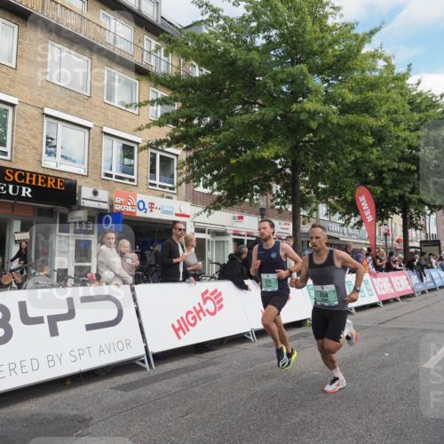 15.09.2024 - PSD Bank Halbmarathon Miley Keyser http://msf.ph/oto/7069801 15.09.2024 11:22:11 Ziel 415, 423, 631, 654, 876, 877 meine-sportfotos.de