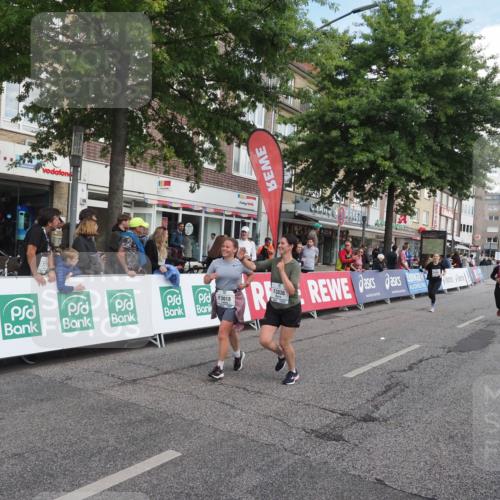 15.09.2024 - PSD Bank Halbmarathon Miley Keyser http://msf.ph/oto/7069812 15.09.2024 12:22:37 Ziel 836, 2238, 2862, 3018, 3036, 3127, 3199, 3282, 3299, 3304, 3443 meine-sportfotos.de