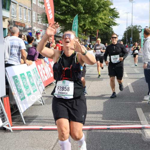 15.09.2024 - PSD Bank Halbmarathon Strokosch-Dieckow http://msf.ph/oto/7069831 15.09.2024 12:31:26 Ziel 1948, 2259, 2858, 3089, 3211, 3279, 3414, 3416, 3486, 3542 meine-sportfotos.de