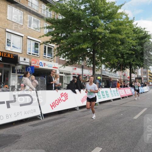 15.09.2024 - PSD Bank Halbmarathon Miley Keyser http://msf.ph/oto/7069848 15.09.2024 11:22:17 Ziel 415, 423, 593, 631, 641, 654, 666, 685, 824, 877 meine-sportfotos.de