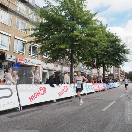 15.09.2024 - PSD Bank Halbmarathon Miley Keyser http://msf.ph/oto/7069866 15.09.2024 11:22:19 Ziel 415, 423, 593, 631, 641, 666, 685, 823, 824, 877 meine-sportfotos.de