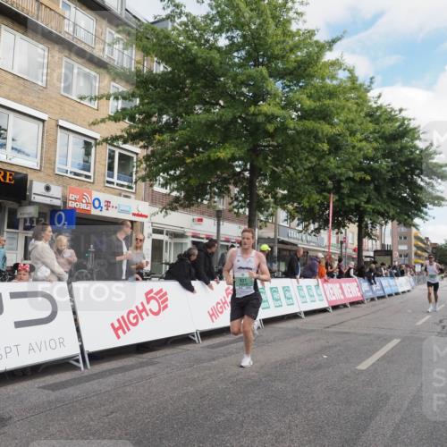 15.09.2024 - PSD Bank Halbmarathon Miley Keyser http://msf.ph/oto/7069874 15.09.2024 11:22:19 Ziel 415, 423, 593, 631, 641, 666, 685, 823, 824, 877 meine-sportfotos.de