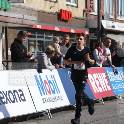 15.09.2024 - PSD Bank Halbmarathon Michael Strokosch http://msf.ph/oto/7069875 15.09.2024 10:25:36 Ziel 36, 110, 221, 238, 248, 257, 298, 300 meine-sportfotos.de