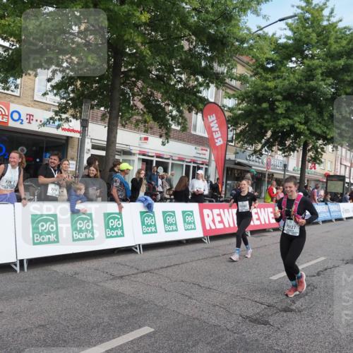 15.09.2024 - PSD Bank Halbmarathon Miley Keyser http://msf.ph/oto/7069876 15.09.2024 12:22:40 Ziel 836, 2238, 2862, 3018, 3036, 3127, 3199, 3282, 3299, 3304, 3443 meine-sportfotos.de