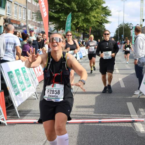 15.09.2024 - PSD Bank Halbmarathon Strokosch-Dieckow http://msf.ph/oto/7069884 15.09.2024 12:31:26 Ziel 1948, 2259, 2858, 3089, 3211, 3279, 3414, 3416, 3486, 3542 meine-sportfotos.de
