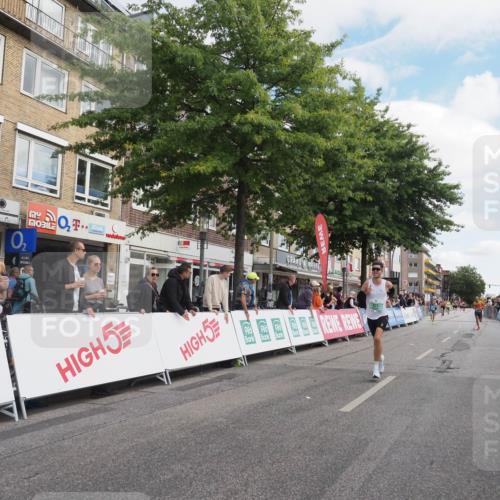 15.09.2024 - PSD Bank Halbmarathon Miley Keyser http://msf.ph/oto/7069890 15.09.2024 11:22:21 Ziel 423, 432, 593, 631, 641, 666, 685, 823, 824, 877 meine-sportfotos.de