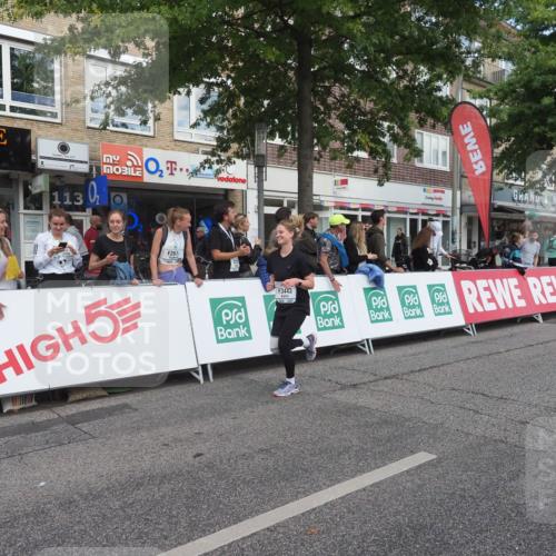 15.09.2024 - PSD Bank Halbmarathon Miley Keyser http://msf.ph/oto/7069914 15.09.2024 12:22:48 Ziel 2238, 3018, 3036, 3127, 3199, 3282, 3361, 3443 meine-sportfotos.de