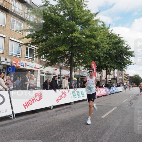 15.09.2024 - PSD Bank Halbmarathon Miley Keyser http://msf.ph/oto/7069917 15.09.2024 11:22:21 Ziel 423, 432, 593, 631, 641, 666, 685, 823, 824, 877 meine-sportfotos.de