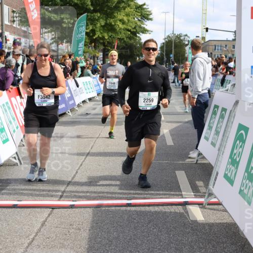 15.09.2024 - PSD Bank Halbmarathon Strokosch-Dieckow http://msf.ph/oto/7069938 15.09.2024 12:31:27 Ziel 1948, 2259, 2858, 3089, 3211, 3279, 3414, 3416, 3486, 3542 meine-sportfotos.de