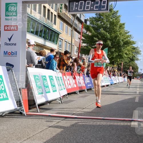 15.09.2024 - PSD Bank Halbmarathon Strokosch-Dieckow http://msf.ph/oto/7069940 15.09.2024 11:09:20 Ziel 495, 499, 510, 529 meine-sportfotos.de
