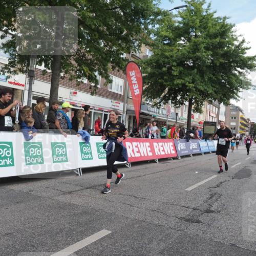 15.09.2024 - PSD Bank Halbmarathon Miley Keyser http://msf.ph/oto/7069941 15.09.2024 12:22:55 Ziel 2238, 2394, 3199, 3219, 3361, 3443 meine-sportfotos.de