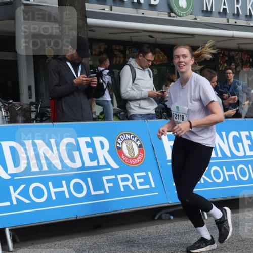 15.09.2024 - PSD Bank Halbmarathon Michael Strokosch http://msf.ph/oto/7069947 15.09.2024 12:08:13 Ziel 1869, 1917, 2281, 2397, 2642, 2668, 2781, 3049, 3110, 3145, 3360, 3496 meine-sportfotos.de