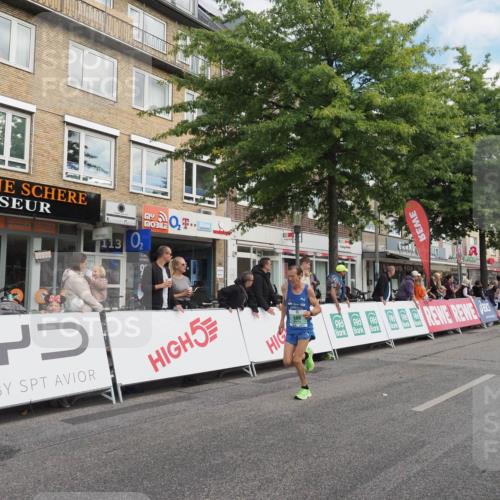 15.09.2024 - PSD Bank Halbmarathon Miley Keyser http://msf.ph/oto/7069982 15.09.2024 11:22:27 Ziel 423, 429, 432, 593, 641, 666, 681, 685, 823, 824, 1473 meine-sportfotos.de