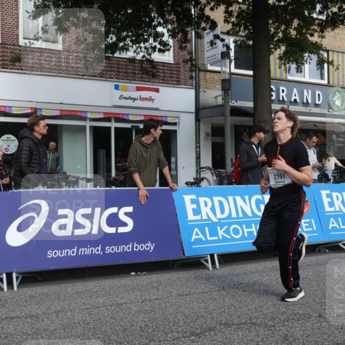 15.09.2024 - PSD Bank Halbmarathon Michael Strokosch http://msf.ph/oto/7070001 15.09.2024 12:08:20 Ziel 791, 1869, 1917, 2003, 2011, 2281, 2397, 2401, 2642, 2668, 3049, 3110, 3360, 3496 meine-sportfotos.de