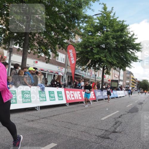 15.09.2024 - PSD Bank Halbmarathon Miley Keyser http://msf.ph/oto/7070012 15.09.2024 12:23:03 Ziel 803, 2394, 2400, 2999, 3219, 3361 meine-sportfotos.de