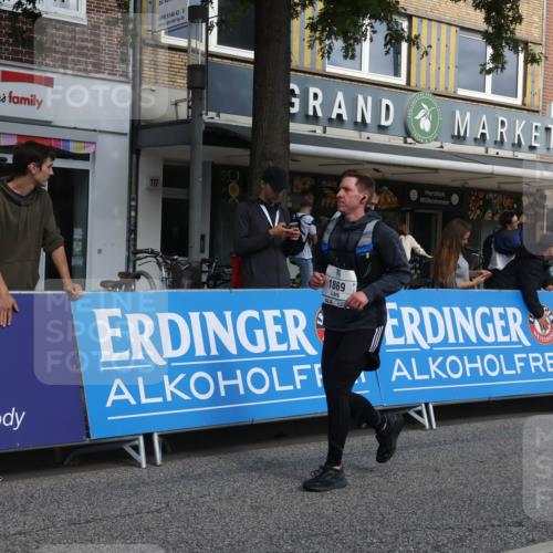 15.09.2024 - PSD Bank Halbmarathon Michael Strokosch http://msf.ph/oto/7070026 15.09.2024 12:08:21 Ziel 791, 1869, 2003, 2011, 2281, 2397, 2401, 2642, 2668, 3049, 3110, 3360, 3496 meine-sportfotos.de