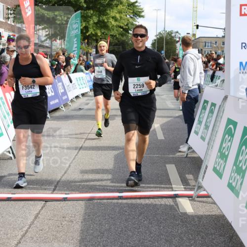15.09.2024 - PSD Bank Halbmarathon Strokosch-Dieckow http://msf.ph/oto/7070043 15.09.2024 12:31:27 Ziel 1948, 2259, 2858, 3089, 3211, 3279, 3414, 3416, 3486, 3542 meine-sportfotos.de