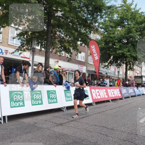 15.09.2024 - PSD Bank Halbmarathon Miley Keyser http://msf.ph/oto/7070048 15.09.2024 12:23:06 Ziel 803, 2394, 2400, 2933, 2999, 3219, 3361 meine-sportfotos.de