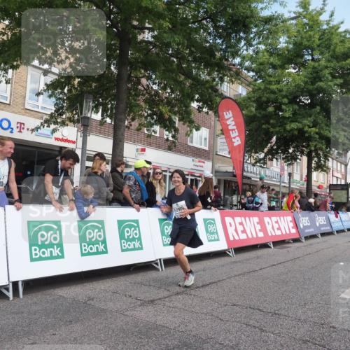 15.09.2024 - PSD Bank Halbmarathon Miley Keyser http://msf.ph/oto/7070051 15.09.2024 12:23:06 Ziel 803, 2394, 2400, 2933, 2999, 3219, 3361 meine-sportfotos.de