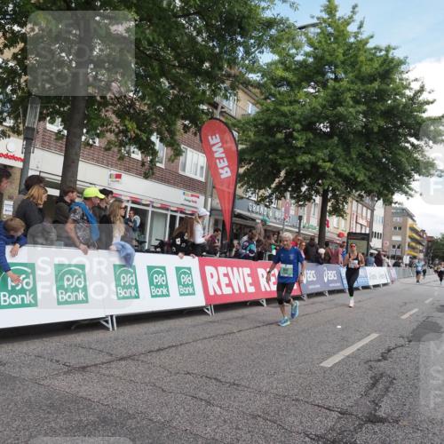 15.09.2024 - PSD Bank Halbmarathon Miley Keyser http://msf.ph/oto/7070056 15.09.2024 12:23:09 Ziel 803, 2394, 2400, 2933, 2999, 3219, 3320, 3361 meine-sportfotos.de