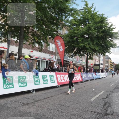 15.09.2024 - PSD Bank Halbmarathon Miley Keyser http://msf.ph/oto/7070080 15.09.2024 12:23:12 Ziel 803, 2078, 2394, 2400, 2550, 2933, 2999, 3219, 3320 meine-sportfotos.de