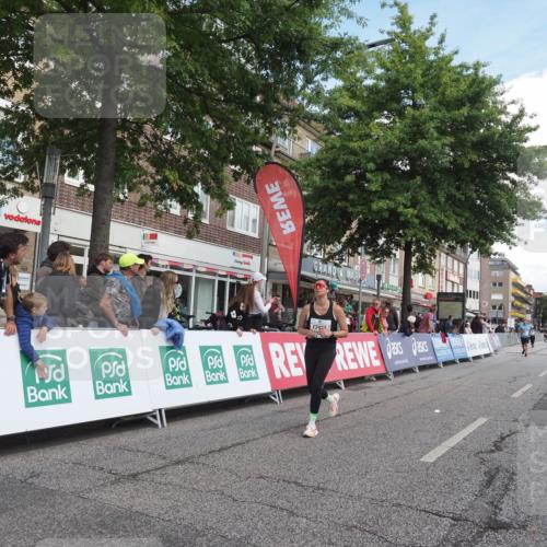 15.09.2024 - PSD Bank Halbmarathon Miley Keyser http://msf.ph/oto/7070083 15.09.2024 12:23:12 Ziel 803, 2078, 2394, 2400, 2550, 2933, 2999, 3219, 3320 meine-sportfotos.de