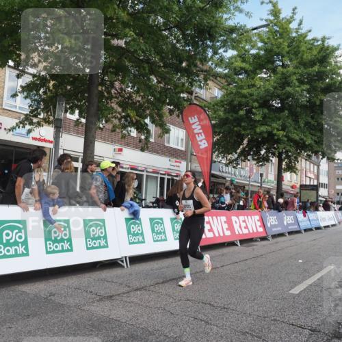 15.09.2024 - PSD Bank Halbmarathon Miley Keyser http://msf.ph/oto/7070098 15.09.2024 12:23:12 Ziel 803, 2078, 2394, 2400, 2550, 2933, 2999, 3219, 3320 meine-sportfotos.de