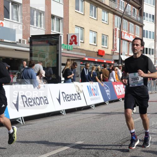 15.09.2024 - PSD Bank Halbmarathon Michael Strokosch http://msf.ph/oto/7070115 15.09.2024 12:08:27 Ziel 791, 1869, 2003, 2011, 2281, 2397, 2401, 3049, 3360, 3496, 3554 meine-sportfotos.de