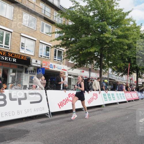 15.09.2024 - PSD Bank Halbmarathon Miley Keyser http://msf.ph/oto/7070120 15.09.2024 11:22:34 Ziel 429, 432, 593, 599, 641, 661, 666, 681, 685, 823, 824, 853, 1473 meine-sportfotos.de