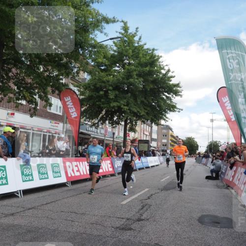 15.09.2024 - PSD Bank Halbmarathon Miley Keyser http://msf.ph/oto/7070127 15.09.2024 12:23:19 Ziel 803, 2078, 2307, 2400, 2550, 2933, 2999, 3243, 3320, 3370 meine-sportfotos.de