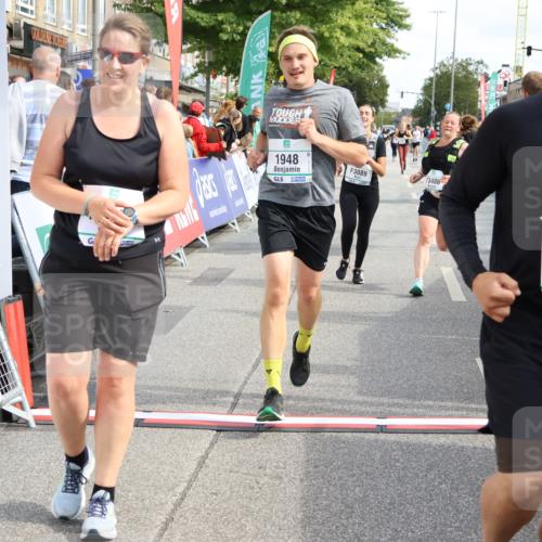 15.09.2024 - PSD Bank Halbmarathon Strokosch-Dieckow http://msf.ph/oto/7070147 15.09.2024 12:31:28 Ziel 1948, 2259, 2858, 3089, 3211, 3279, 3414, 3416, 3486, 3542 meine-sportfotos.de