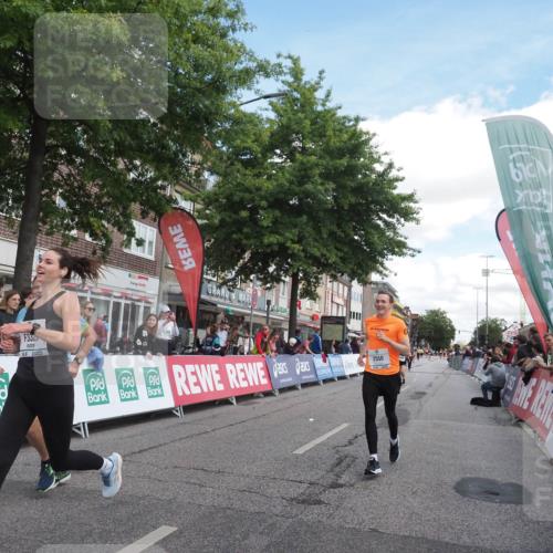 15.09.2024 - PSD Bank Halbmarathon Miley Keyser http://msf.ph/oto/7070173 15.09.2024 12:23:20 Ziel 803, 2078, 2307, 2400, 2550, 2933, 2999, 3243, 3320, 3370 meine-sportfotos.de