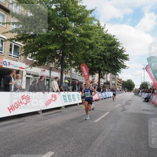 15.09.2024 - PSD Bank Halbmarathon Miley Keyser http://msf.ph/oto/7070247 15.09.2024 11:22:47 Ziel 429, 599, 661, 853 meine-sportfotos.de