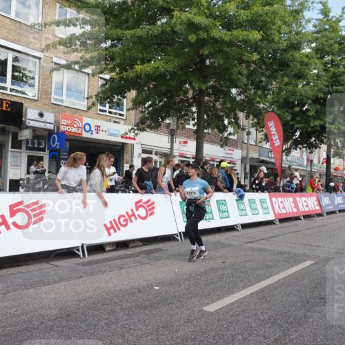 15.09.2024 - PSD Bank Halbmarathon Miley Keyser http://msf.ph/oto/7070248 15.09.2024 12:23:27 Ziel 987, 2078, 2307, 2550, 3243, 3277, 3320, 3370 meine-sportfotos.de